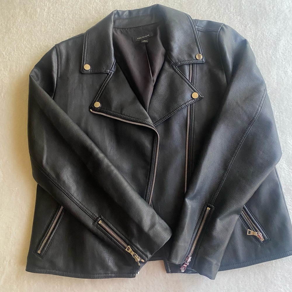 🩶 Ann Taylor Moto Jacket - Picture 3 of 17